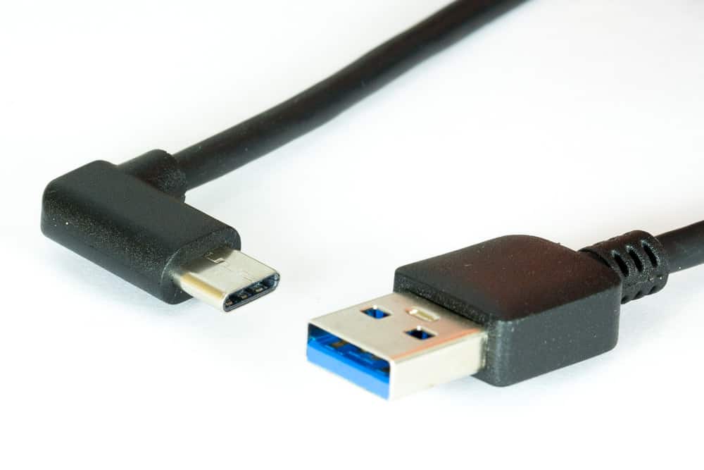 Angled USB C Cable